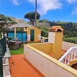 La Escuelita Holiday home Montana Alta