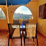 La Escuelita Holiday home *