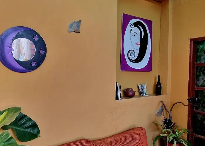 La Escuelita Nyaraló *